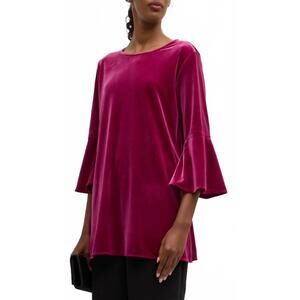 NEW CAROLINE ROSE bella velvet bell sleeve top in magenta